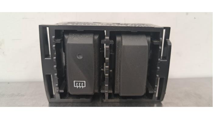 Interruptor de calefactor luneta Renault Trafic