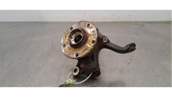 Fusee links-voor Audi A3