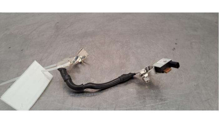 Borne de batterie Audi A3