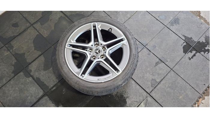 Velg + Band Mercedes CLA