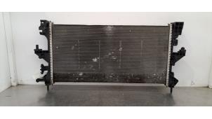 Gebruikte Radiateur Citroen Jumper (U9) 2.2 Blue HDi 140 Prijs € 102,85 Inclusief btw aangeboden door Autohandel Didier