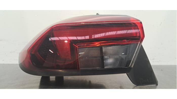 Luz trasera izquierda Opel Corsa