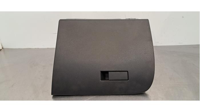 Dashboardkastje Opel Corsa