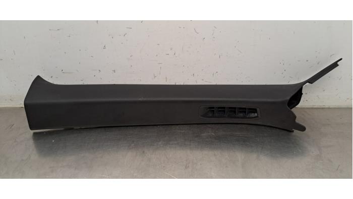 Front strip, left Peugeot 5008 Front strip, left Peugeot 5008