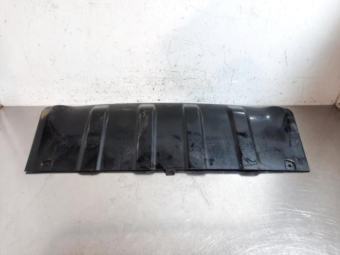 Pare-chocs plaque inférieure Landrover Discovery Pare-chocs plaque inférieure Landrover Discovery