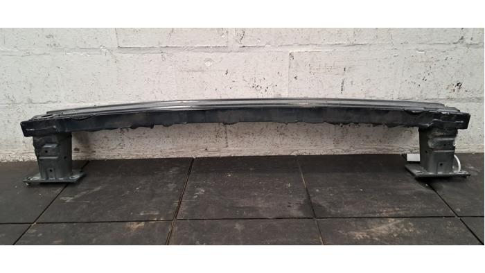 Bumperframe achter Renault Arkana