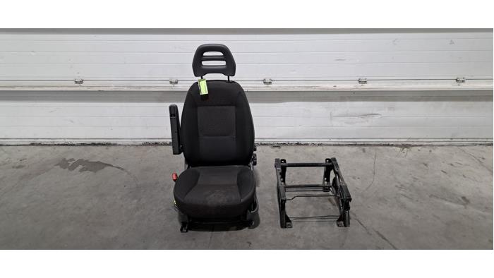 Sitz links Citroen Jumper