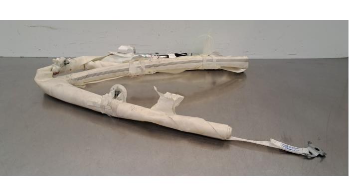 Airbag hemel links