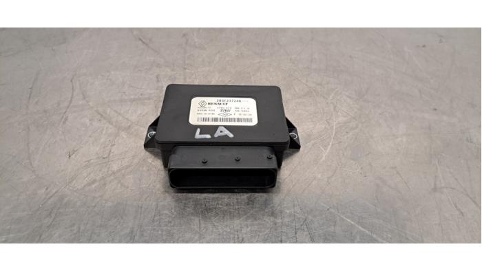Handrem Module Renault Arkana