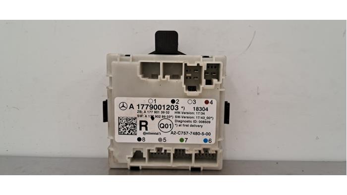 Centrale Deurvergrendelings Module Mercedes CLA
