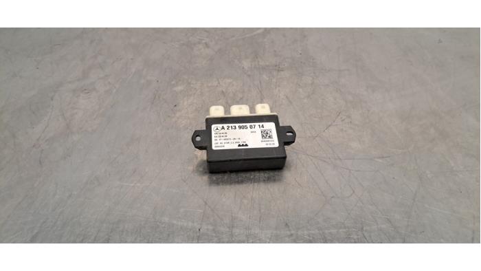 Module achterklep motor Mercedes CLA