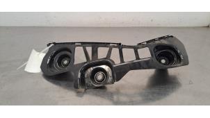 Gebruikte Bumpersteun links-achter Mercedes CLA Shooting Brake (118.6) 2.0 CLA-180d Prijs € 36,30 Inclusief btw aangeboden door Autohandel Didier