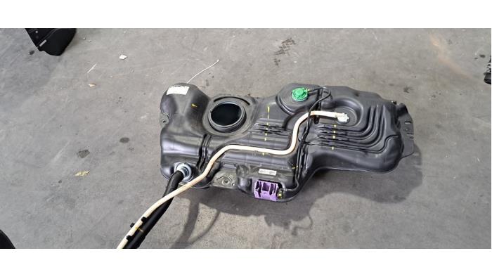 Tank Opel Corsa