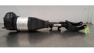 Gebruikte Schokbreker links-voor Mercedes GLE (V167) Prijs € 937,75 Inclusief btw aangeboden door Autohandel Didier