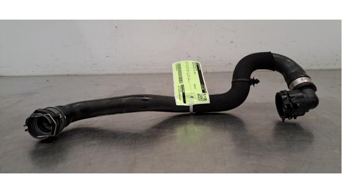 Tuyau radiateur Mercedes GLE