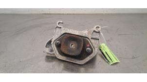 Gebruikte Motorrubber Renault Megane IV Estate (RFBK) 1.6 E-Tech 160 Prijs € 72,60 Inclusief btw aangeboden door Autohandel Didier