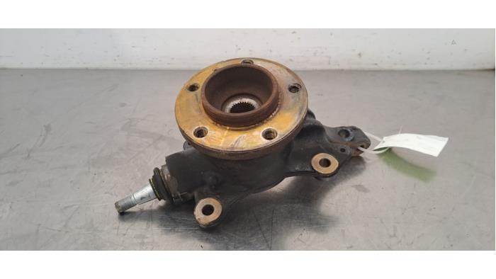 Fusee rechts-voor Renault Master