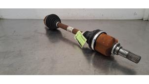 Gebruikte Cardanas links-voor (VWA) Renault Master III (FV) 2.3 dCi 150 16V FWD Prijs € 163,35 Inclusief btw aangeboden door Autohandel Didier