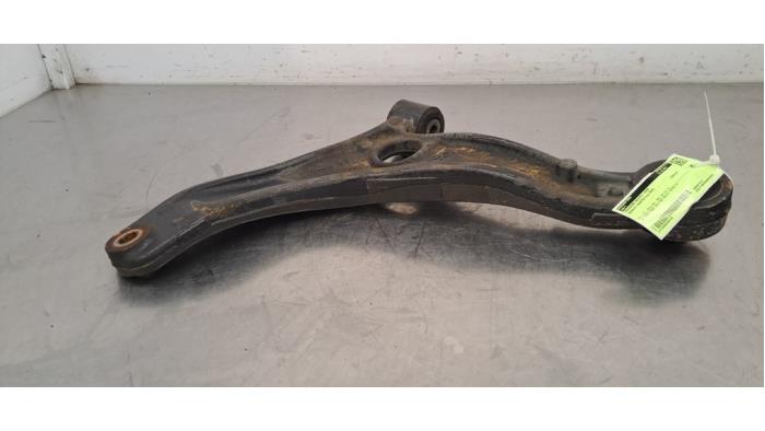 Draagarm rechts-voor Renault Master