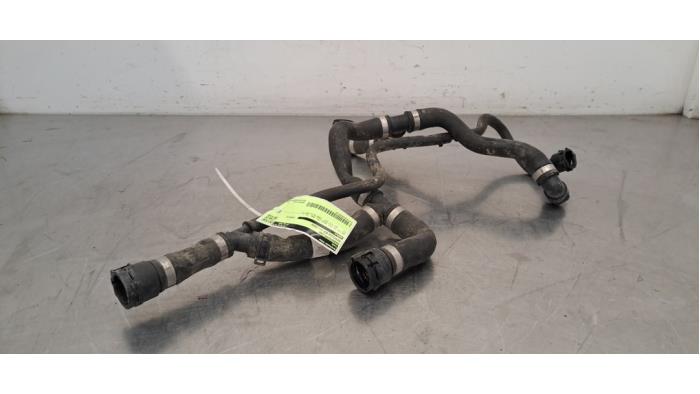 Tuyau radiateur Mercedes GLE