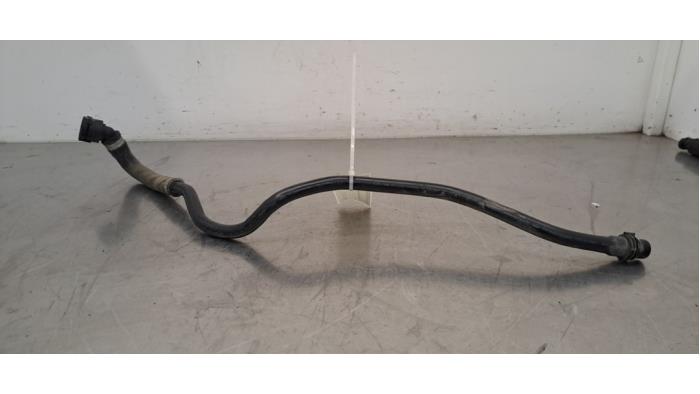 Tuyau radiateur Mercedes GLE