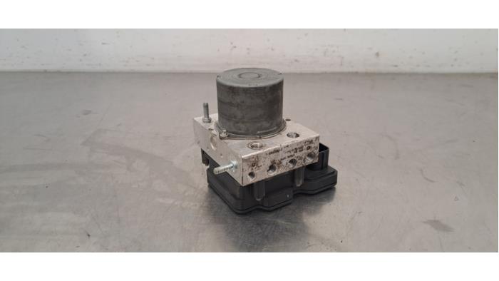 ABS pump Renault Megane Break