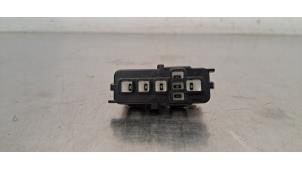 Gebruikte Diversen Renault Megane IV Estate (RFBK) 1.6 E-Tech 160 Prijs € 96,80 Inclusief btw aangeboden door Autohandel Didier