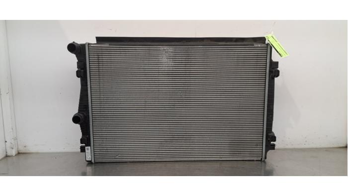 Radiateur Audi Q3
