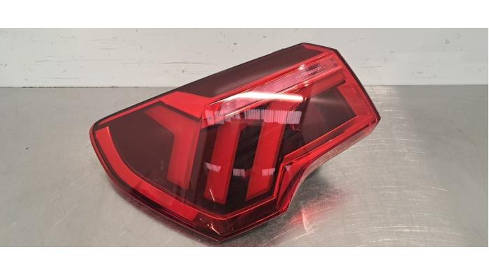 Lampă spate stânga Audi Q3