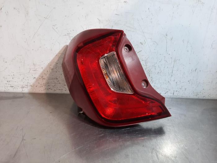 Lampă spate stânga Kia Picanto