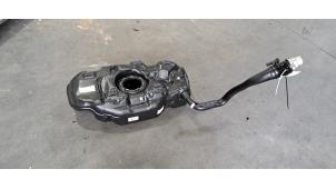 Gebruikte Brandstoftank Fiat Tipo (356W/357W) 1.4 16V Prijs € 199,65 Inclusief btw aangeboden door Autohandel Didier