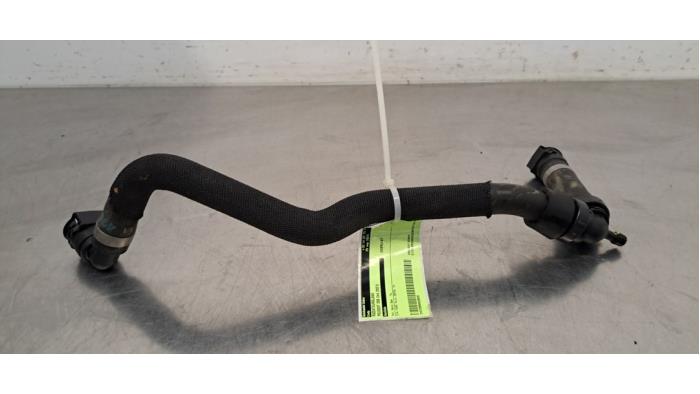 Radiateurslang Peugeot 208