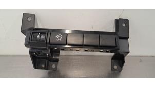 Gebruikte Schakelaar Koplamp Ihv Nissan Juke (F16) 1.0 DIG-T 117 12V Prijs € 42,35 Inclusief btw aangeboden door Autohandel Didier