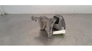 Gebruikte Motorrubber Nissan Juke (F16) 1.0 DIG-T 117 12V Prijs € 66,55 Inclusief btw aangeboden door Autohandel Didier