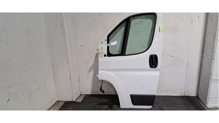 Portier 4Deurs links-voor Fiat Ducato