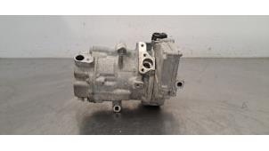 Gebruikte Aircopomp Renault Megane IV Estate (RFBK) 1.6 E-Tech 160 Prijs € 399,30 Inclusief btw aangeboden door Autohandel Didier