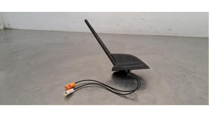 Antenne Peugeot 208