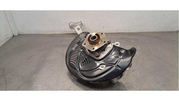 Fusee links-voor Audi E-Tron
