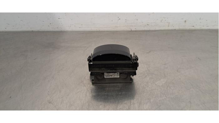 Radar sensor Audi E-Tron