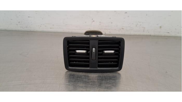 Luchtrooster Dashboard BMW X2