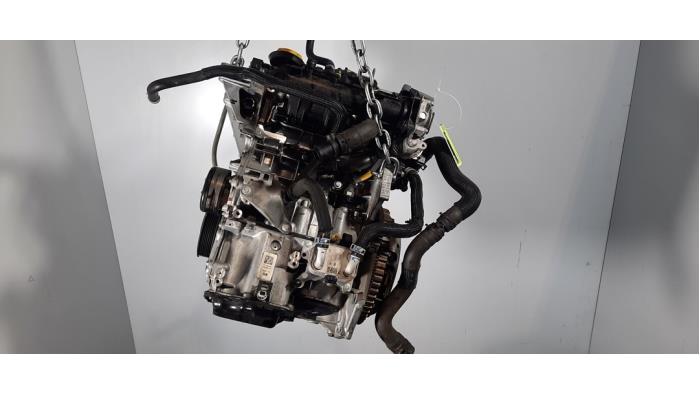 Motor Nissan Micra
