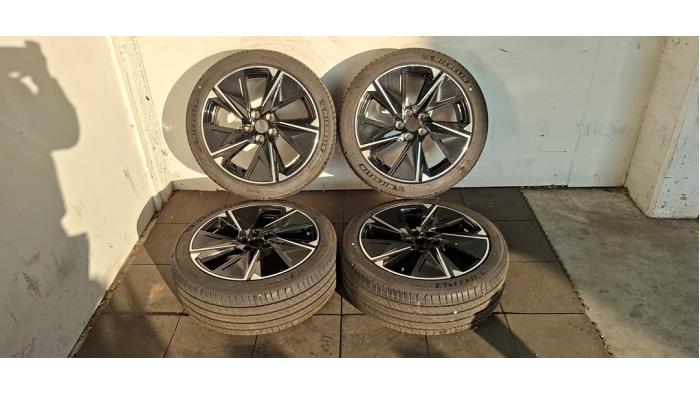 Kit jantes + pneumatiques Peugeot 308