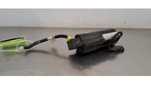 Gebruikte Start/stop condensator Peugeot Expert (V1/VA/VB/VE/VF/VT/VY) 2.0 Blue HDi 120 16V Prijs € 133,10 Inclusief btw aangeboden door Autohandel Didier