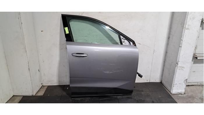Portier 4Deurs rechts-voor Peugeot 5008