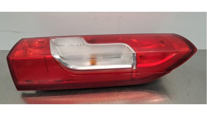 Oikea takavalo Citroen Jumper