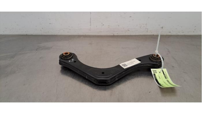 Brazo portante derecha detrás Kia Pro Cee&#039;d