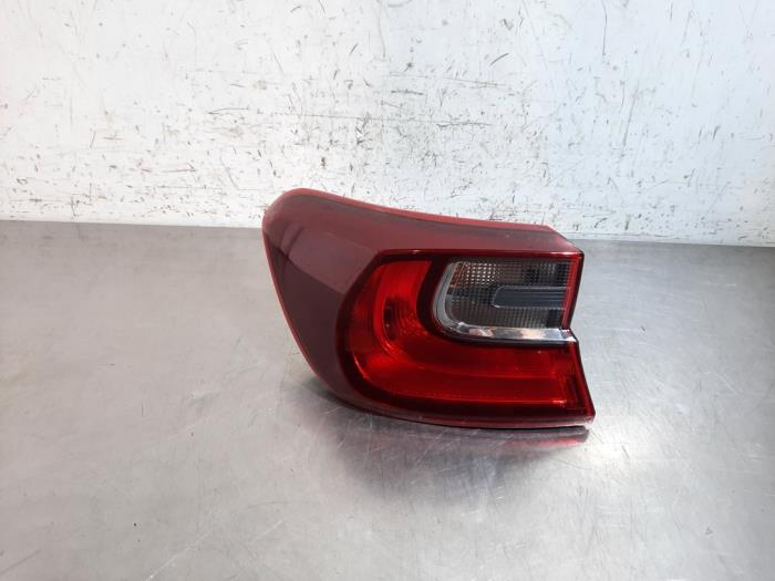 Feu arrière gauche Kia Cee&#039;D