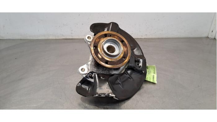 Fusee links-voor Mercedes CLA