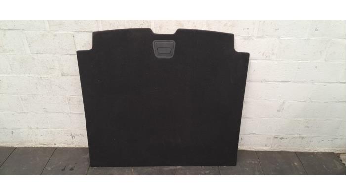 Coffre tapis Volvo XC60