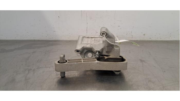Engine mount Volvo XC60